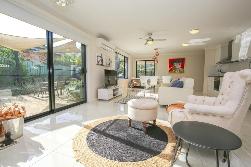 Bright VIC Accommodation Gladstone
