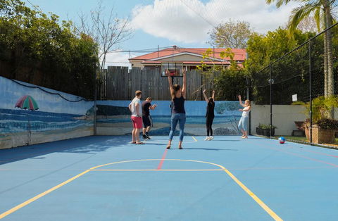 Brisbane Backpackers Resort - Accommodation Gladstone 2
