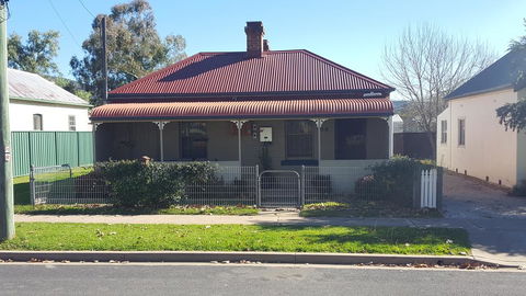 Browncoat Cottage Mudgee - Accommodation Gladstone 0