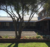 Bryants Motel - Accommodation Gladstone