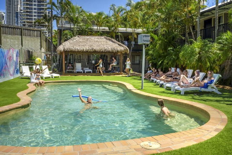 Budds In Surfers Backpackers - Accommodation Gladstone 3