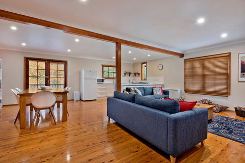 Bunyip Cottage - Accommodation Gladstone 3