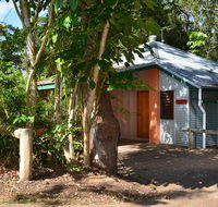 Bushland Cottages and Lodge - Accommodation Gladstone
