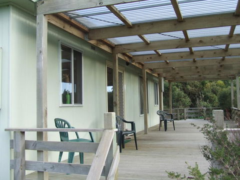 Bushland Retreat - Accommodation Gladstone 2