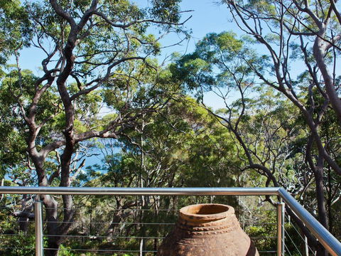 Bynya - 100m To Jonahs! - Accommodation Gladstone 3