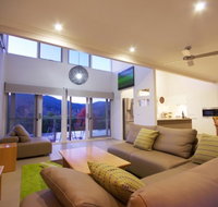 Cadence at Bright - Luxury accommodation - Accommodation Gladstone