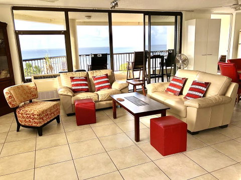 Cairns Apartment Esplanade Ocean Views - Accommodation Gladstone 0