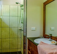 Cairns Homestead A Peaceful Getaway - Accommodation Gladstone