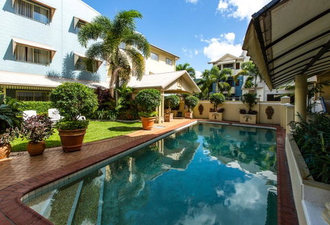 Cairns Queens Court - Accommodation Gladstone 1
