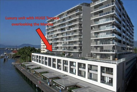 Cairns Waterfront - Harbourlights - Accommodation Gladstone 0