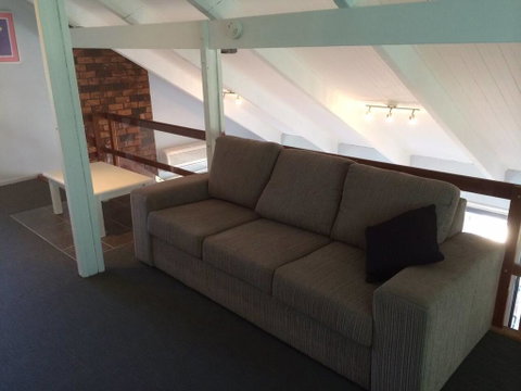 Callala Beach Shack - Pet Friendly - Accommodation Gladstone 2
