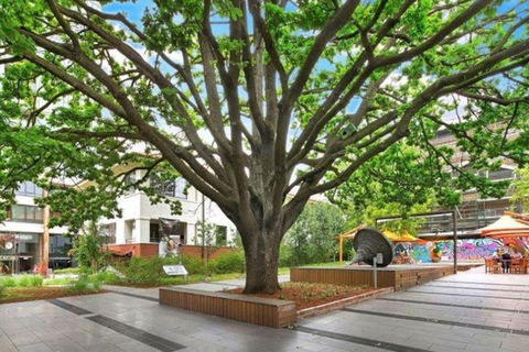 Canberra Luxury Apartment 8 - Accommodation Gladstone 1