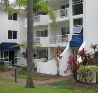 Cannes Court Apartments - Accommodation Gladstone