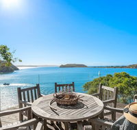 Cape Mackerel Cabin with Magic Palm Beach  Pittwater Views - Accommodation Gladstone