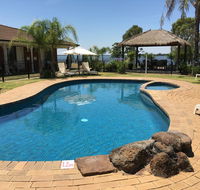 Capricorn Motor Inn - Accommodation Gladstone