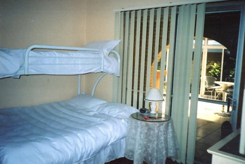 Caprilodge - Accommodation Gladstone 3