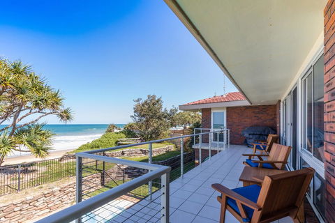 Captain's Quarters - Accommodation Gladstone 2