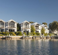 Captains Cove Resort - Accommodation Gladstone