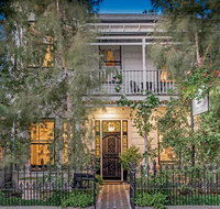 Captains Retreat Apartments and Cottages - Accommodation Gladstone