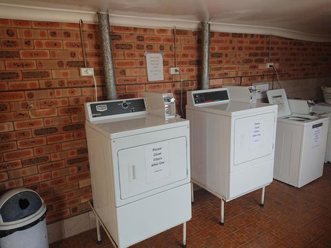 Caracourt Caravan Park - Accommodation Gladstone 1