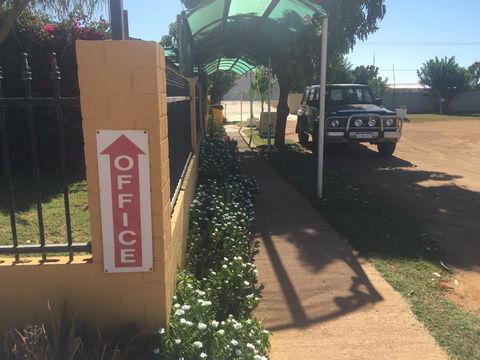 Carnarvon Caravan Park - Accommodation Gladstone 3