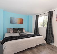 Carramar Studio KingBed PrivateRm 1 min To station - STUDIO - Accommodation Gladstone
