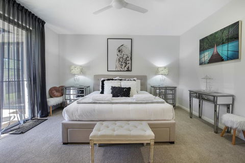 Casa Paradiso - Accommodation Gladstone 0