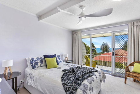 Cascades - Accommodation Gladstone 2