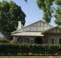 Casey Street Cottage Suite - Accommodation Gladstone