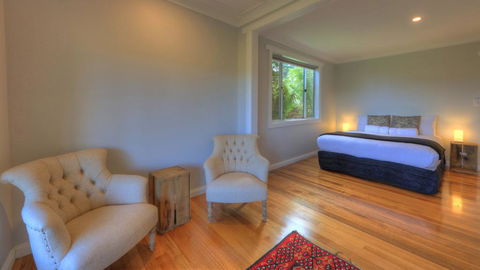 Castaway Cottage - Accommodation Gladstone 3