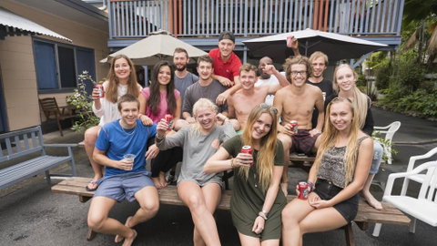 Castaways Backpackers Cairns - Accommodation Gladstone 3