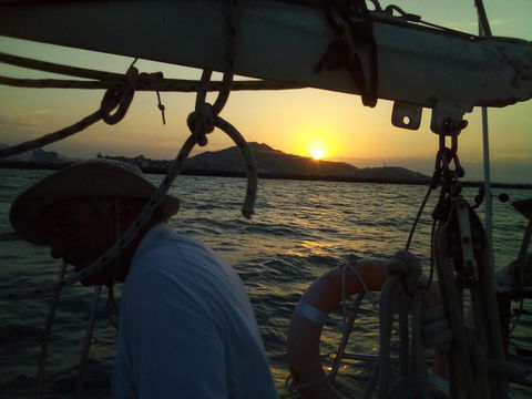 Casual Fare Sailing Charters Townsville - Ocean Living - Cruise - Accommodation Gladstone 2