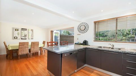 Casuarina Cove 1 - Free WiFi - Air Conditioning - East Ballina - Accommodation Gladstone 1