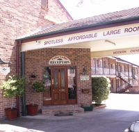 Cedar Lodge Motel - Accommodation Gladstone