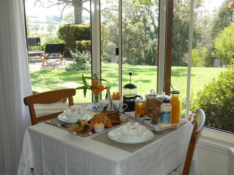 Cedarview Bed & Breakfast - Accommodation Gladstone 3