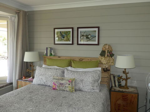 Cedarview Bed & Breakfast - Accommodation Gladstone 2