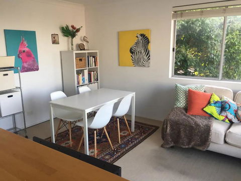 Centennial Park 1 Bedroom Apartment - Accommodation Gladstone 0