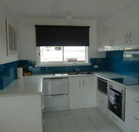 Central Luxury with Fabulous Views - Accommodation Gladstone