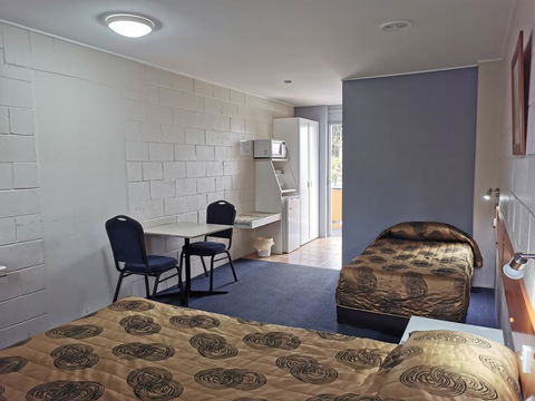 Central Motel Ipswich - Accommodation Gladstone 1