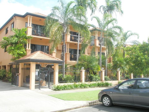 Central Plaza Apartments - Accommodation Gladstone 0