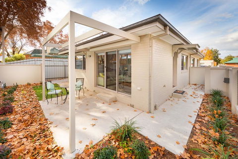 Central Sojourn On Wilcox - Accommodation Gladstone 3