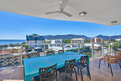 Centrepoint Apartments - Accommodation Gladstone 1
