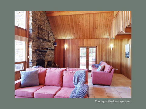 Chapel Hill Winery Guest House - Accommodation Gladstone 2