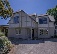 Chapel Island Retreat - Accommodation Gladstone