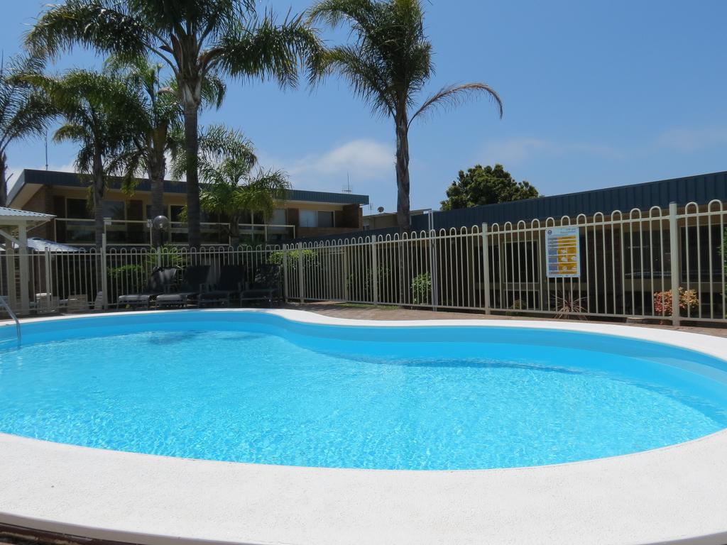 Merimbula NSW Accommodation Gladstone