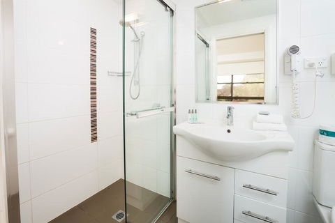 Charlestown Terrace Apartments - Accommodation Gladstone 3