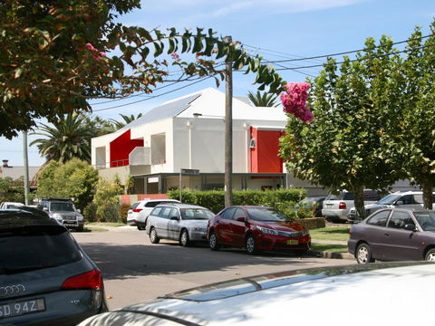 Chaucer Palms Boutique B&B - Accommodation Gladstone 1