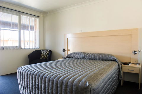 Cherry Blossom Motor Inn - Accommodation Gladstone 2