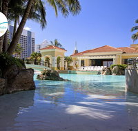 Chevron Renaissance Apartments and Sub Penthouses - We Accommodate - Accommodation Gladstone