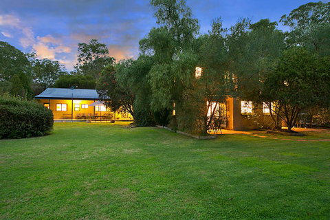 Chez Vous Villas Pokolbin - Accommodation Gladstone 2